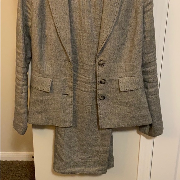 Formal suit jacket and pants - Picture 4 of 5